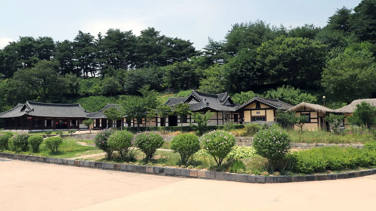 농어촌 기본소득 신청 조건에 해당하는 농촌 마을 전경